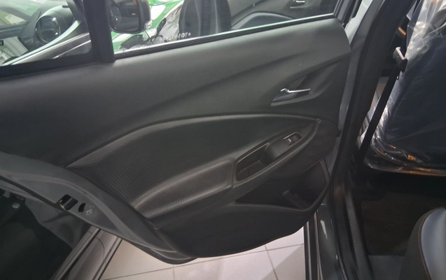 imagem-https://www.socarrao.com.br/sc-vehicle-images-prod/4067547/1790190222582-1_040339.jpg