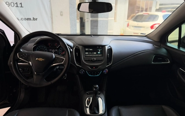 imagem-https://www.socarrao.com.br/sc-vehicle-images-prod/4067619/1790190371808-xFjgpS78B33We8st1HjipA559j1yKZ2J.jpg