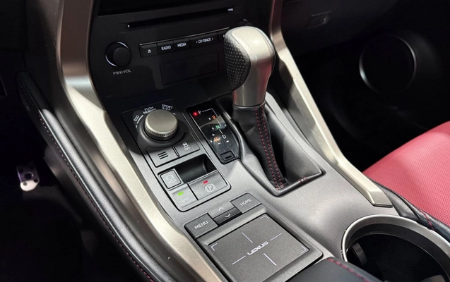 imagem-https://www.socarrao.com.br/sc-vehicle-images-prod/4067623/1791295108890-vehicle_image_1790190393_7e77e98a54144a631961dcf25d8e0403.jpeg