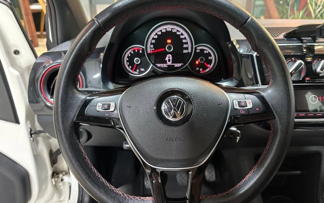 imagem-https://www.socarrao.com.br/sc-vehicle-images-prod/4067731/1790190645837-vehicle_image_1790190565_867773451f407bedb4a1b23311340889.jpeg