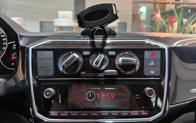 imagem-https://www.socarrao.com.br/sc-vehicle-images-prod/4067731/1790190645841-vehicle_image_1790190571_af7c2409d04273e3b866899c55f5b2a1.jpeg