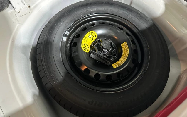 imagem-https://www.socarrao.com.br/sc-vehicle-images-prod/4067731/1790190645845-vehicle_image_1790190577_6215e88b3560f1fb416297eed5586417.jpeg