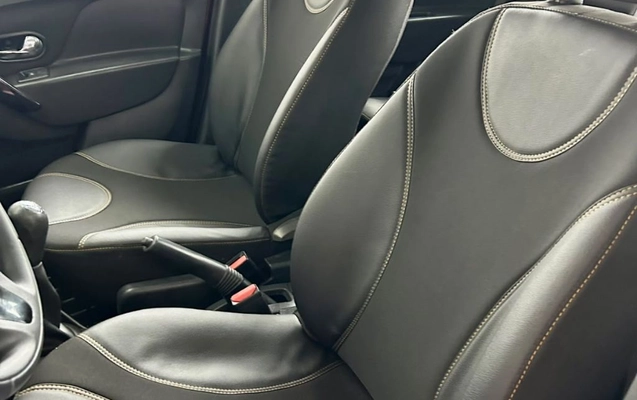 imagem-https://www.socarrao.com.br/sc-vehicle-images-prod/4067779/1790190784513-gb-6de3f77.jpg