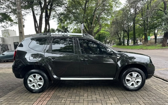 imagem-https://www.socarrao.com.br/sc-vehicle-images-prod/4068114/1790191490616-15_042329.jpg