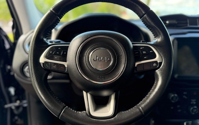 imagem-https://www.socarrao.com.br/sc-vehicle-images-prod/4068171/1790796972077-273d9226-01ee-49e7-836c-a90042f9e666.jpg