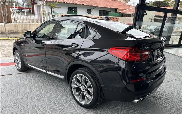 imagem-https://www.socarrao.com.br/sc-vehicle-images-prod/4068246/1790191952502-QIH-6676_08.jpg