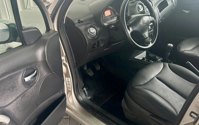 imagem-https://www.socarrao.com.br/sc-vehicle-images-prod/4068448/1790192423987-gb-0eea1af.jpg