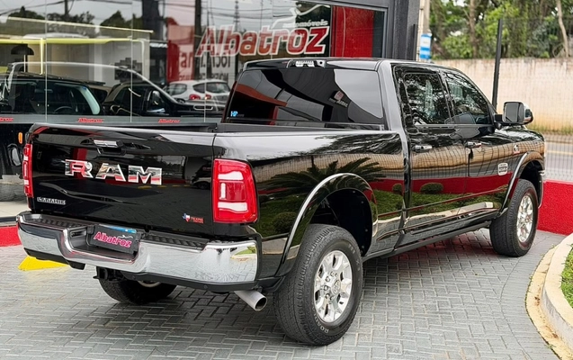 imagem-https://www.socarrao.com.br/sc-vehicle-images-prod/4068461/1790192434972-8_044012.jpg