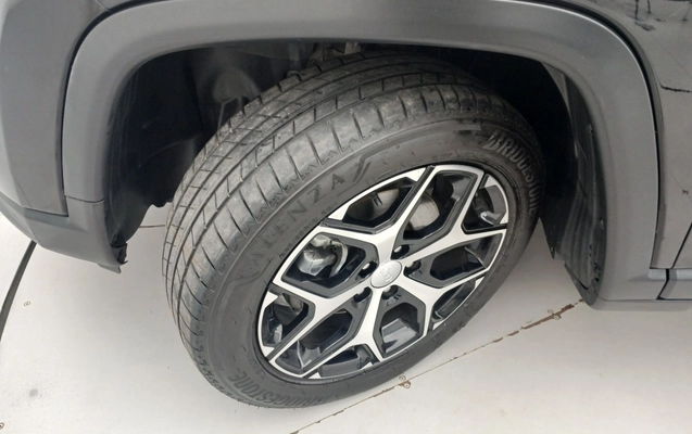 imagem-https://www.socarrao.com.br/sc-vehicle-images-prod/4068578/1790192721157-1_044511.jpg