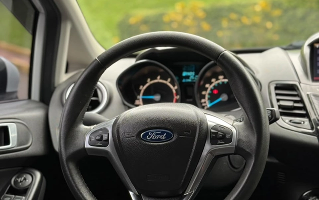 imagem-https://www.socarrao.com.br/sc-vehicle-images-prod/4068702/1790193018615-003_67988de5de56c20b7d2ed0811fb73478.jpg