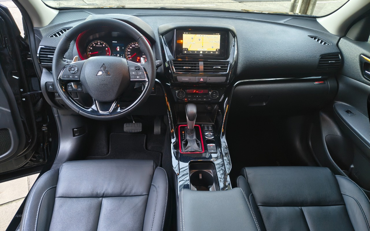 imagem-https://www.socarrao.com.br/sc-vehicle-images-prod/4068762/1790432354910-SU1HXzIwMjYwOTI1XzE3MjYyNTg2OF9IRFIuanBn.jpg