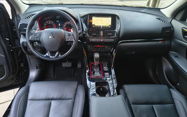 imagem-https://www.socarrao.com.br/sc-vehicle-images-prod/4068762/1790432354910-SU1HXzIwMjYwOTI1XzE3MjYyNTg2OF9IRFIuanBn.jpg