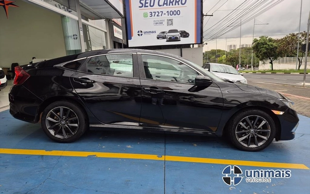 imagem-https://www.socarrao.com.br/sc-vehicle-images-prod/4068799/1790193254665-8fa29800-1530-40e0-892f-52db87f2ed9b20260923161543.jpeg