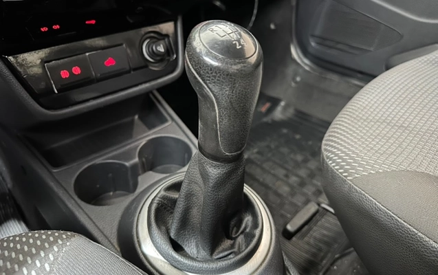 imagem-https://www.socarrao.com.br/sc-vehicle-images-prod/4068850/1790193363331-5_045516.jpg