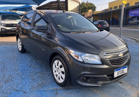 Chevrolet Onix 2016 Cinza — foto 1 de 3