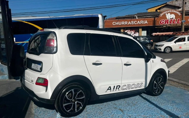 imagem-https://www.socarrao.com.br/sc-vehicle-images-prod/4069058/1790193813455-gb-611e61f.jpeg