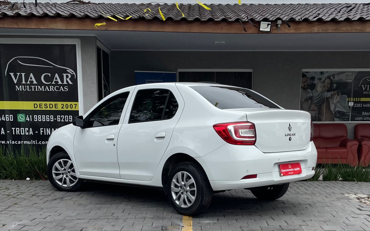 imagem-https://www.socarrao.com.br/sc-vehicle-images-prod/4069386/1790194918303-SU1HXzY1NTQuanBlZw.jpeg