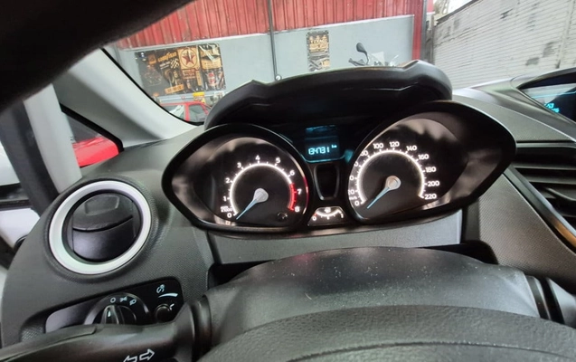 imagem-https://www.socarrao.com.br/sc-vehicle-images-prod/4069443/1790194878528-vehicle_image_1790194764_3dbc0ff105acc26a6e55eb2297160f84.jpeg