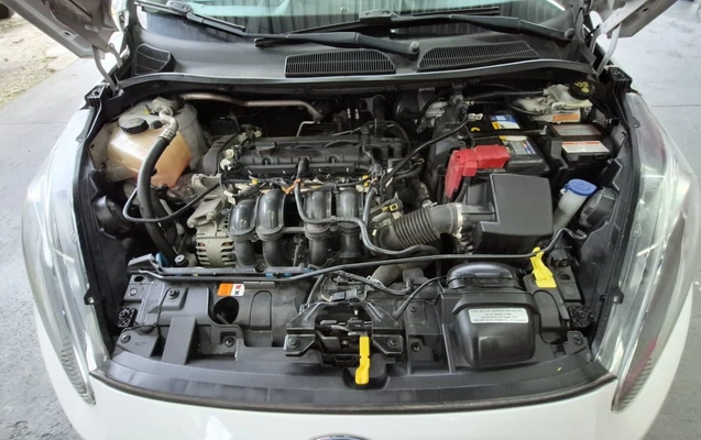imagem-https://www.socarrao.com.br/sc-vehicle-images-prod/4069443/1790194878529-vehicle_image_1790194768_489e78f8cb82b445be14bb9a1ec17d72.jpeg