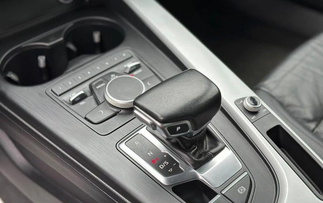 imagem-https://www.socarrao.com.br/sc-vehicle-images-prod/4069584/1791211520833-8490389_14_B_abb028771f.jpeg