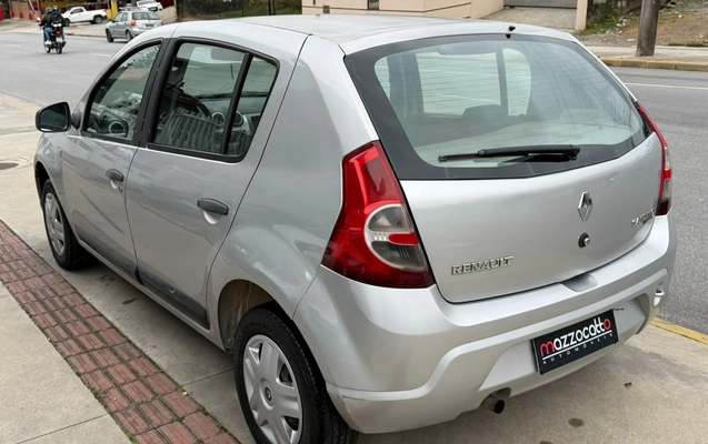 imagem-https://www.socarrao.com.br/sc-vehicle-images-prod/4069690/1790267819763-003_2b0b53008866fcab0295d687944f7fc9.jpg