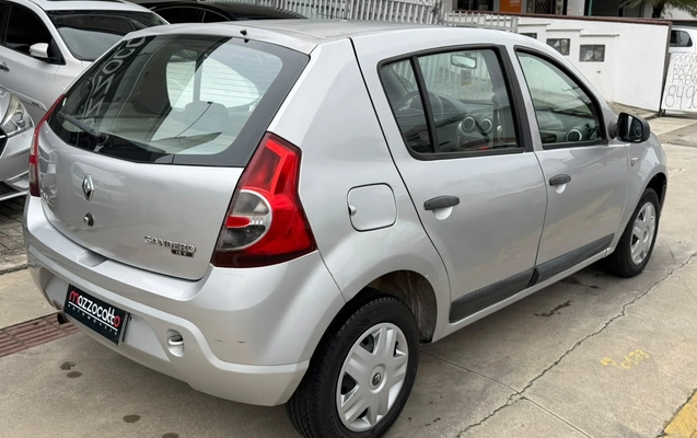 imagem-https://www.socarrao.com.br/sc-vehicle-images-prod/4069690/1790267819767-003_0ecdfb226c4c16ba652118812f711971.jpg