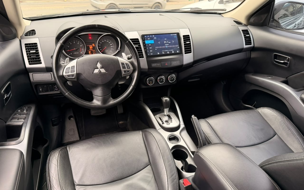 imagem-https://www.socarrao.com.br/sc-vehicle-images-prod/4069859/1790195873802-V2hhdHNBcHAgSW1hZ2UgMjAyNi0wOS0yMyBhdCAxNy4wNi4xOC5qcGVn.jpeg