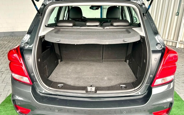 imagem-https://www.socarrao.com.br/sc-vehicle-images-prod/4069936/1790196034206-gb-d31d9de.jpg