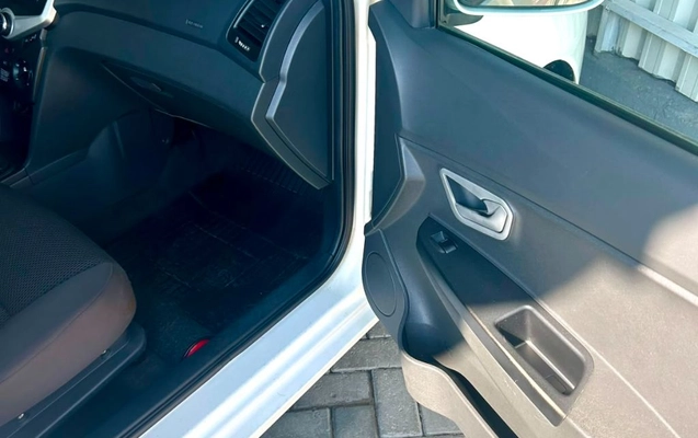 imagem-https://www.socarrao.com.br/sc-vehicle-images-prod/4070186/1790196632620-gb-9e5f82b.jpg