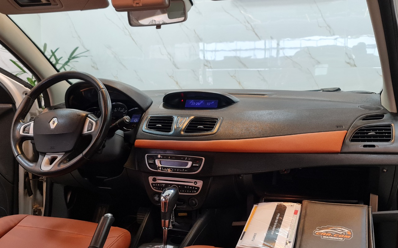 imagem-https://www.socarrao.com.br/sc-vehicle-images-prod/4070333/1790197063750-OC5qcGc.jpg