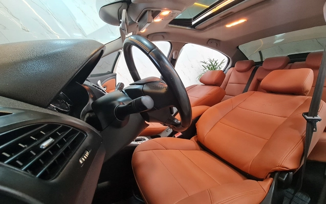imagem-https://www.socarrao.com.br/sc-vehicle-images-prod/4070333/1790197063899-OS5qcGc.jpg