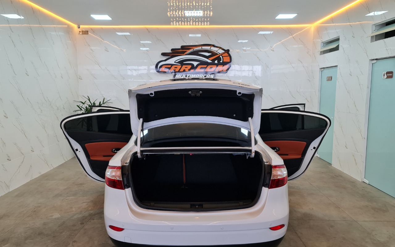 imagem-https://www.socarrao.com.br/sc-vehicle-images-prod/4070333/1790197064221-MTUuanBn.jpg