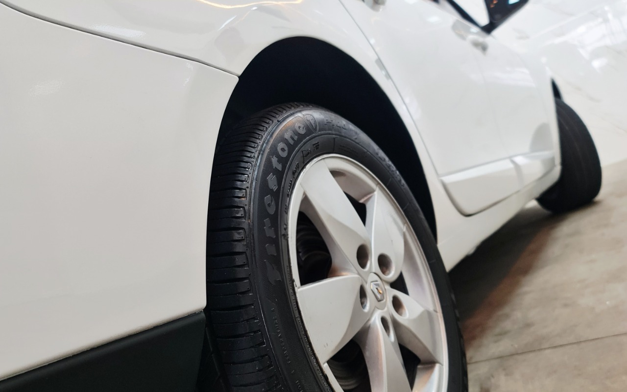 imagem-https://www.socarrao.com.br/sc-vehicle-images-prod/4070333/1790197064403-MTguanBn.jpg