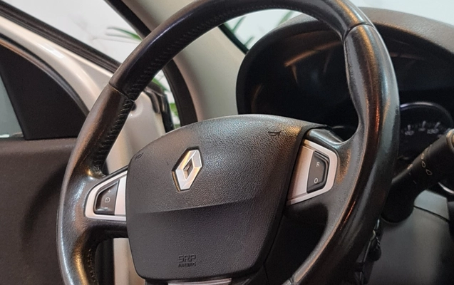imagem-https://www.socarrao.com.br/sc-vehicle-images-prod/4070333/1790197064520-RXh0cmEgMCAoNikuanBn.jpg