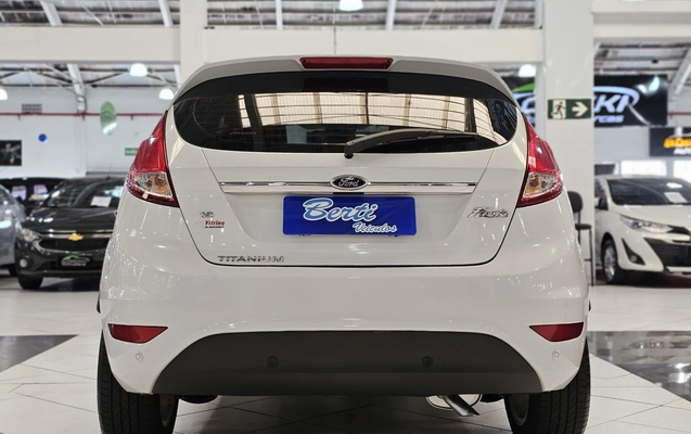 imagem-https://www.socarrao.com.br/sc-vehicle-images-prod/4070367/1790196913205-1_052907.jpg