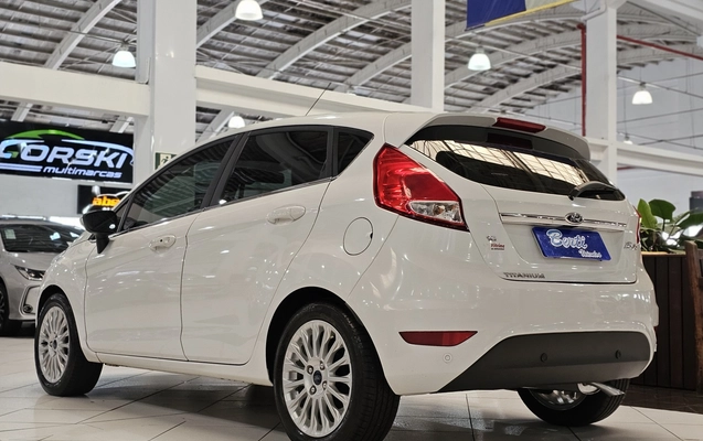 imagem-https://www.socarrao.com.br/sc-vehicle-images-prod/4070367/1790196913206-1_052912.jpg