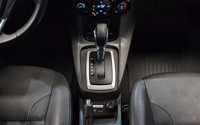 imagem-https://www.socarrao.com.br/sc-vehicle-images-prod/4070367/1790196913217-1_052933.jpg