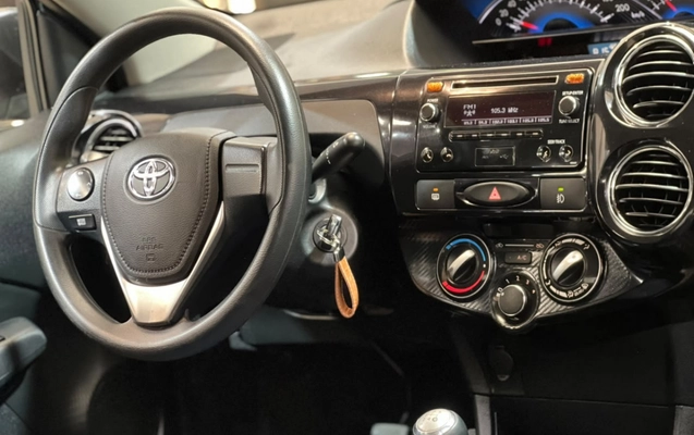 imagem-https://www.socarrao.com.br/sc-vehicle-images-prod/4070407/1790196987061-10zOL9GNQqA4yG6mbkMV8O53CSq6U9bl.jpg