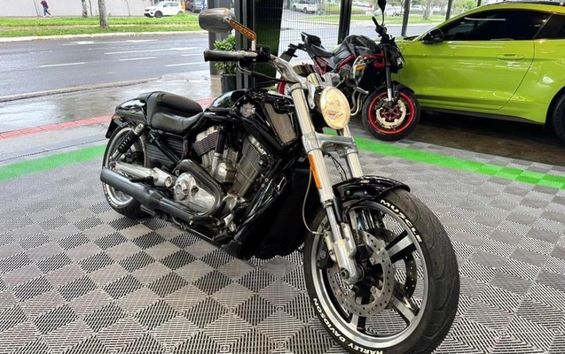 imagem-https://www.socarrao.com.br/sc-vehicle-images-prod/4070458/1790433389936-8492841_11_B_71aaea9d33.jpeg
