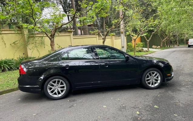 imagem-https://www.socarrao.com.br/sc-vehicle-images-prod/4070460/1790347047175-8444936_4_B_7e5cf1f503.jpeg