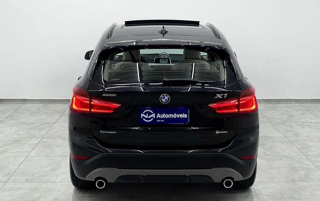 imagem-https://www.socarrao.com.br/sc-vehicle-images-prod/4070467/1790197137922-8506560_2_B_e1d5b3d114.jpeg
