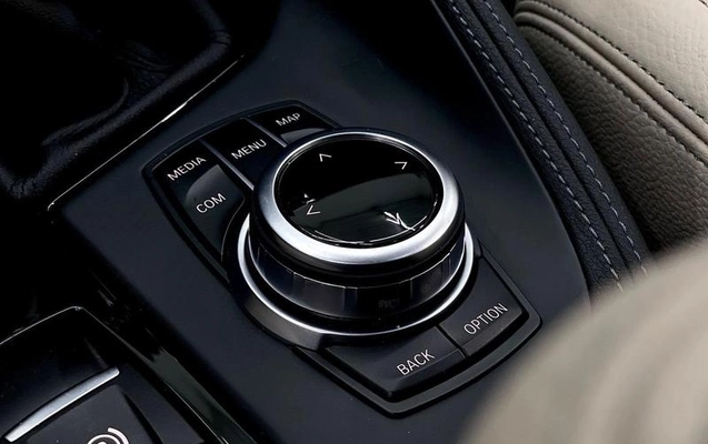 imagem-https://www.socarrao.com.br/sc-vehicle-images-prod/4070467/1790197137936-8506560_12_B_cacb823a65.jpeg