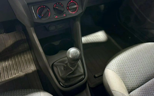 imagem-https://www.socarrao.com.br/sc-vehicle-images-prod/4070495/1790252525154-8500668_11_B_1829dc8f1e.jpeg