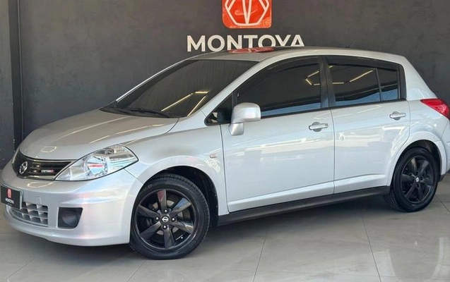 imagem-https://www.socarrao.com.br/sc-vehicle-images-prod/4070500/1790197241974-8472747_0_B_27b7bfff76.jpeg