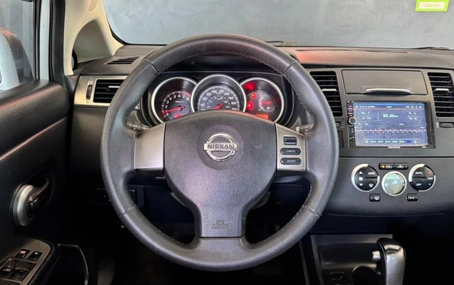 imagem-https://www.socarrao.com.br/sc-vehicle-images-prod/4070500/1790197241978-8472747_10_B_aade456cb5.jpeg