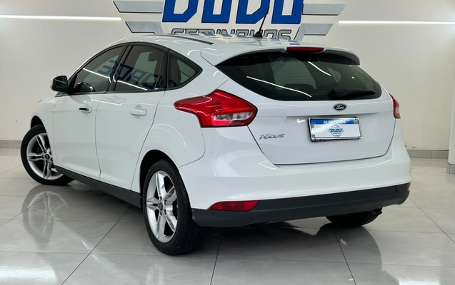 imagem-https://www.socarrao.com.br/sc-vehicle-images-prod/4070501/1790197256362-13_054840.jpg