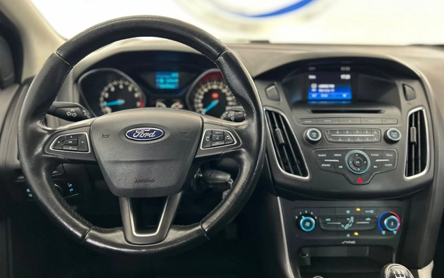 imagem-https://www.socarrao.com.br/sc-vehicle-images-prod/4070501/1790197256375-7_054840.jpg