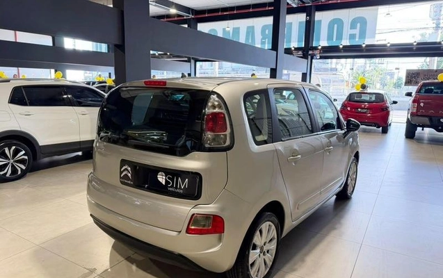imagem-https://www.socarrao.com.br/sc-vehicle-images-prod/4070504/1790252693944-8495983_5_B_1b25e81131.jpeg