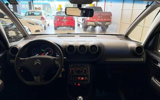 imagem-https://www.socarrao.com.br/sc-vehicle-images-prod/4070504/1790252693945-8495983_5_B_09f7abff5f.jpeg