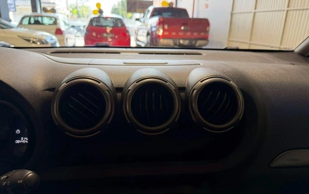 imagem-https://www.socarrao.com.br/sc-vehicle-images-prod/4070504/1790252693948-8495983_0_B_4c083a8263.jpeg